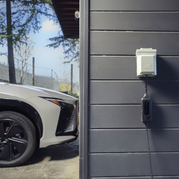 Comprehensive Installation Service For Home Ev Chargers In Detached Homes